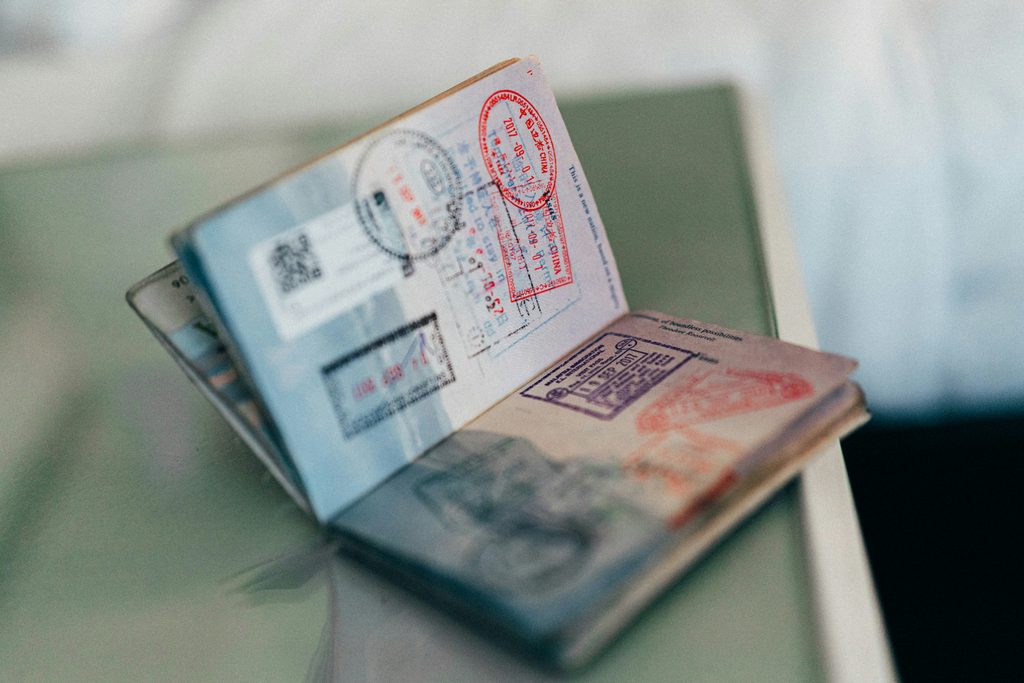 immigrant, emigrant, migrantの違いをまとめます